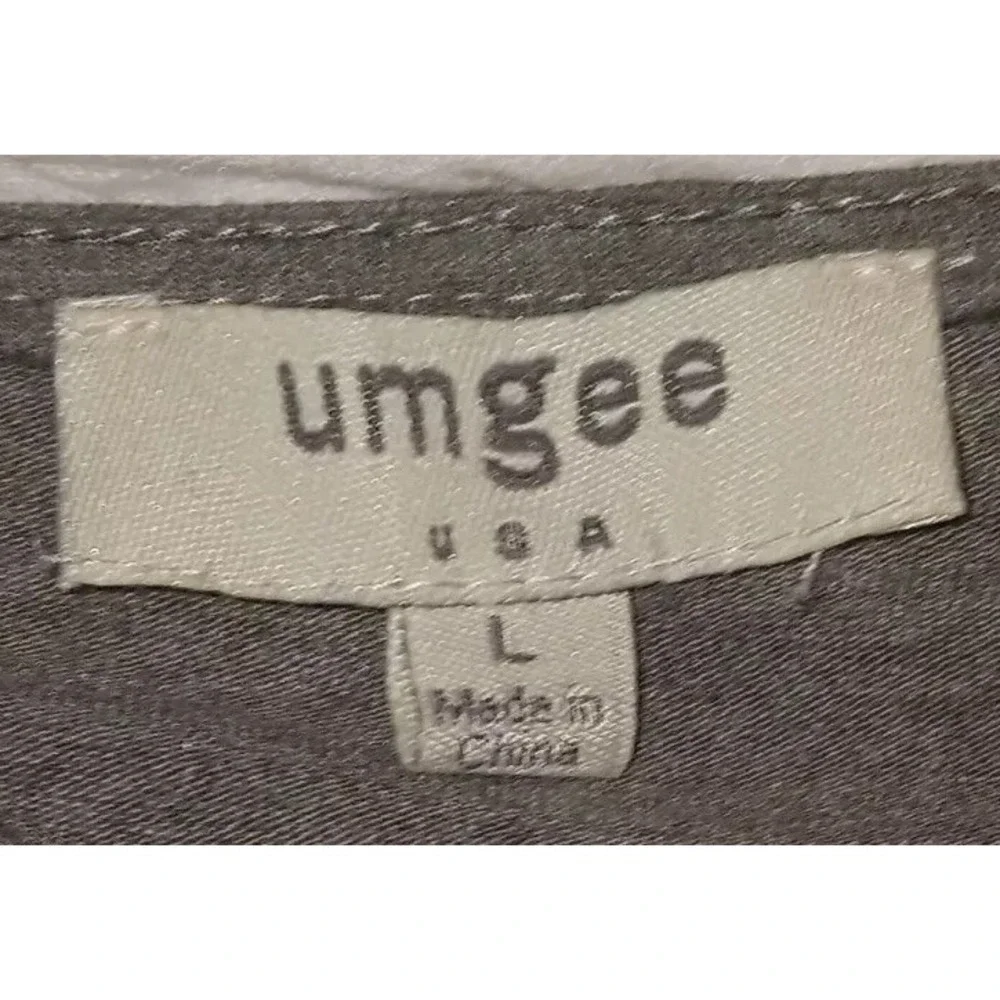 Umgee Womens Gray and White Ruffle Back Blouse Ruffle Hem  3/4 Slevee Top Size L